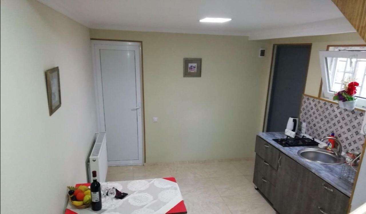 Guliko'S Apartment In Tbilisi Exteriér fotografie